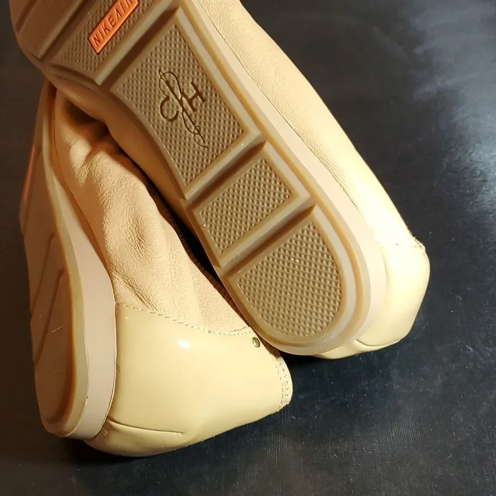BRAND NEW WOMEN